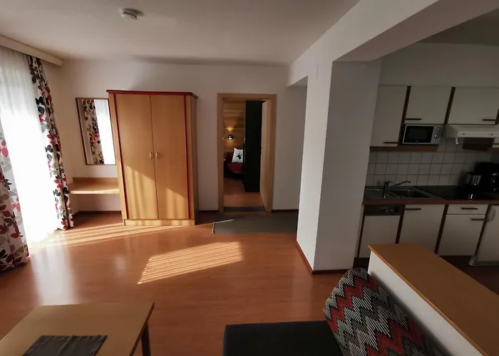 Bella Vista Apartments